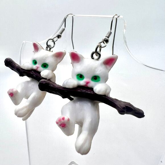 Hanging Cat Earrings - Kitten Earrings - Animal Earrings - Cute Accessories - Picture 5 of 8